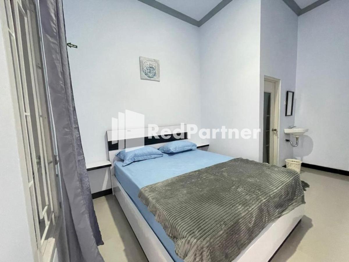 N3 Syariah Near Stasiun Tegal Mitra Reddoorz Hotel Екстериор снимка