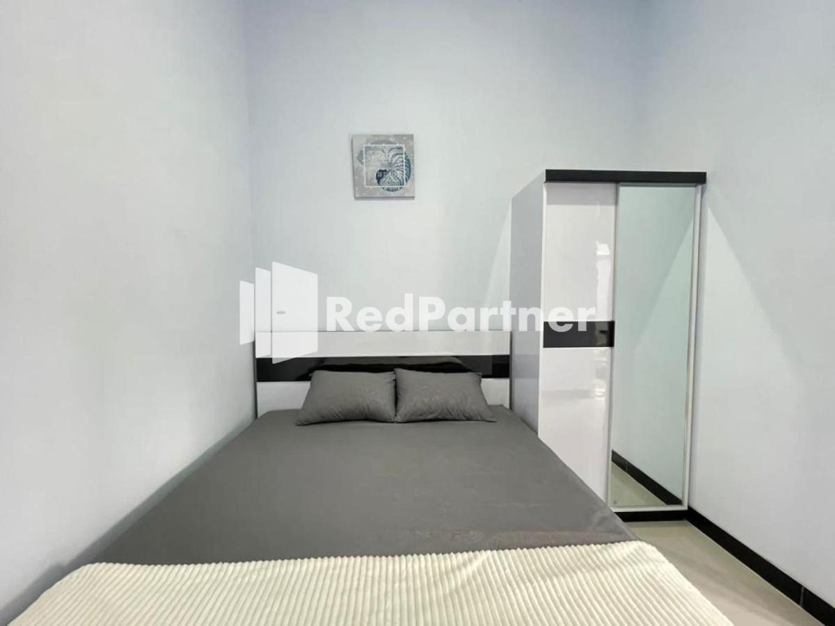 N3 Syariah Near Stasiun Tegal Mitra Reddoorz Hotel Екстериор снимка